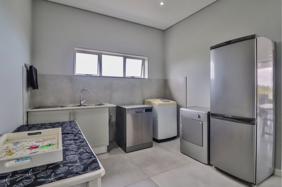 4 Bedroom Property for Sale in Moquini Coastal Estate Western Cape